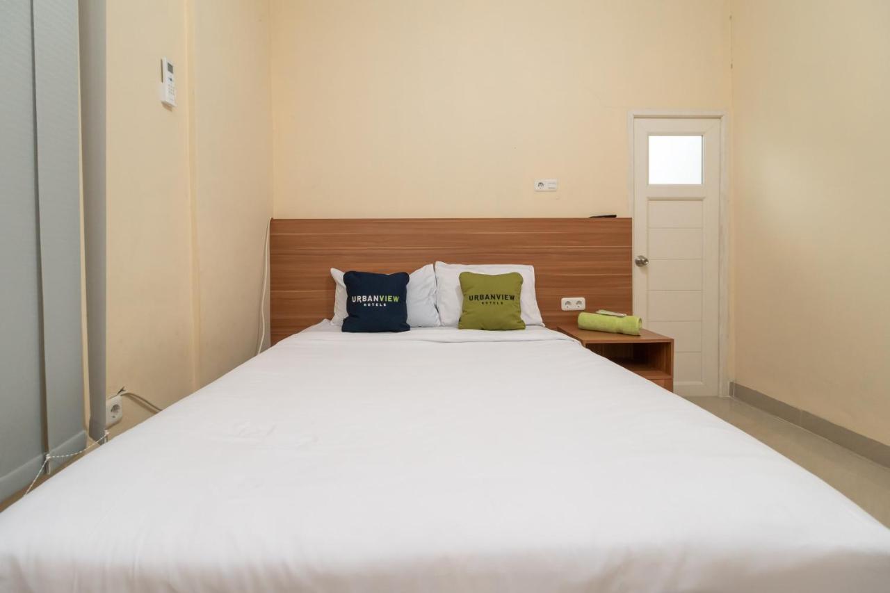 Urbanview Hotel Salsabilah Palembang By Reddoorz Екстериор снимка